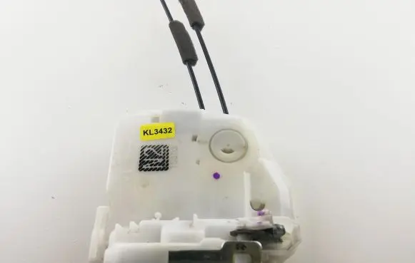 Mitsubishi Space Star Front door lock KL3432