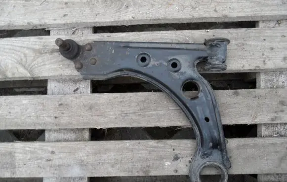 Lancia Delta Front lower control arm/wishbone 11E061057