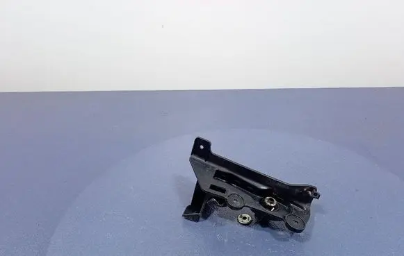 Engine bonnet/hood lock release cable