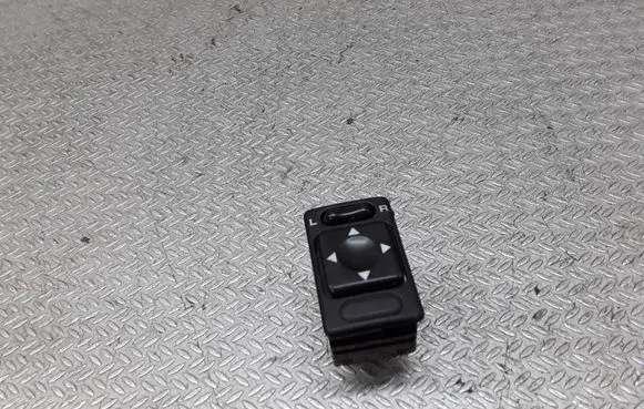 Subaru Forester SF Wing mirror switch