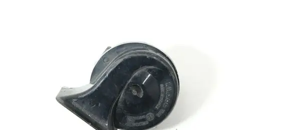 Audi A6 S6 C5 4B Horn signal 8D0951223