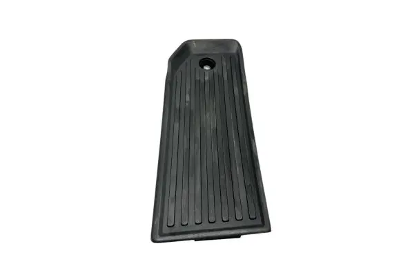 Porsche Cayenne (9Y0 9Y3) Foot rest pad/dead pedal 9Y1864777A