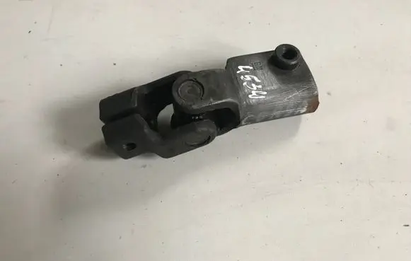Opel Corsa D Steering column universal joint