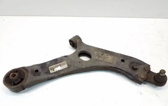 KIA Sportage Front lower control arm/wishbone