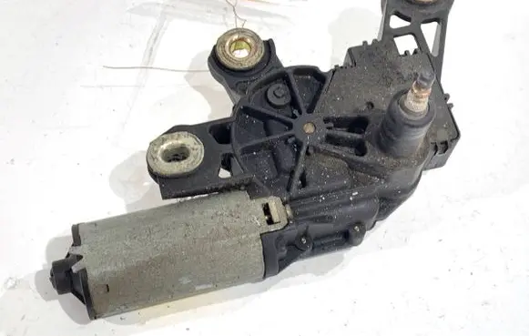 Seat Leon (1M) Rear window wiper motor 1J6955711C