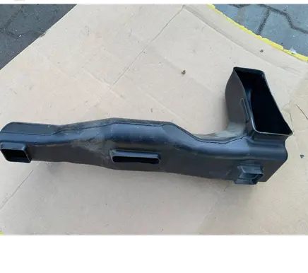 Mercedes-Benz Vito Viano W639 Intercooler air channel guide A6398310545