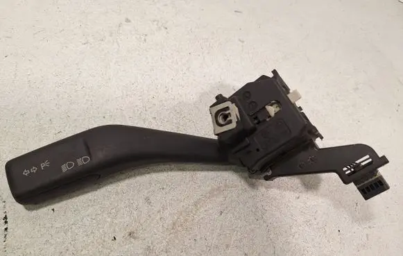 Skoda Octavia Mk2 (1Z) Indicator stalk 1K0953513