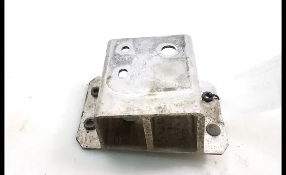 Toyota RAV 4 (XA30) Rear bumper shock impact absorber/damper 5832342010
