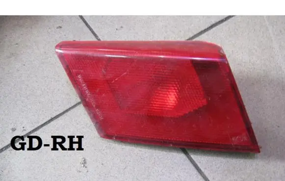 Mitsubishi Lancer Tailgate rear/tail lights 1149209R 1149209