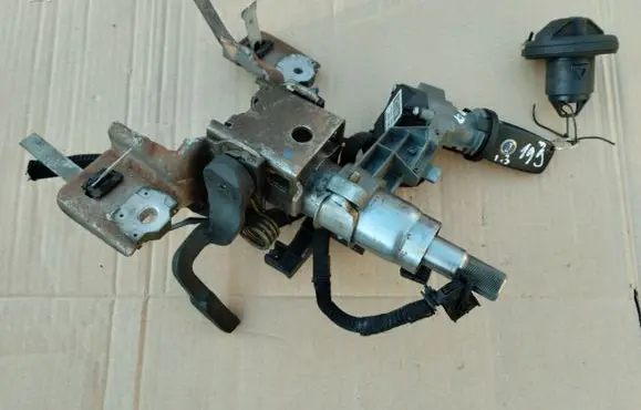 Fiat Grande Punto Ignition lock 51813197