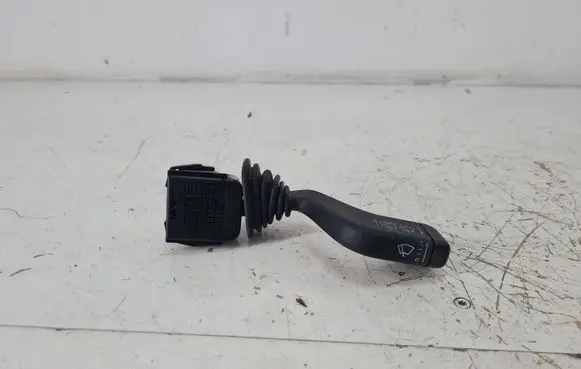 Opel Zafira A Wiper control stalk 90124931
