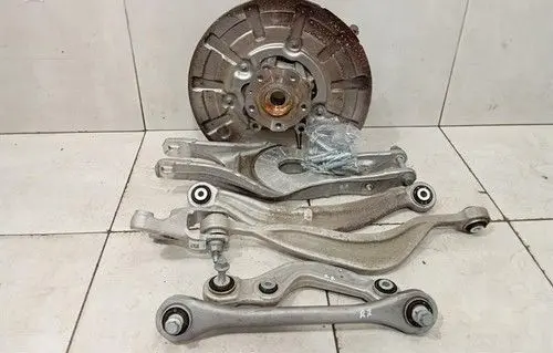 Lotus Eletre Rear wheel hub 8895685542