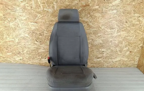 Volkswagen Caddy Front driver seat 6Q4881105