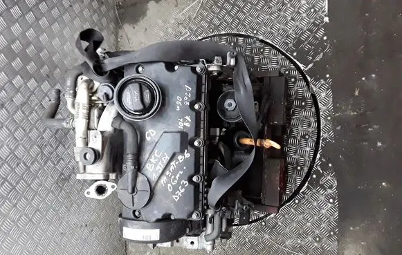 Volkswagen PASSAT B6 Engine BKC