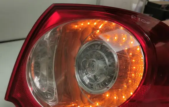 Volkswagen PASSAT B6 Rear/tail lights 3C9945096N