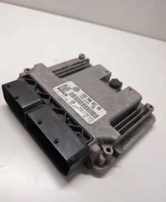 Volkswagen Touran I Engine control unit/module 03G906021HB 1039S15613 0281013606