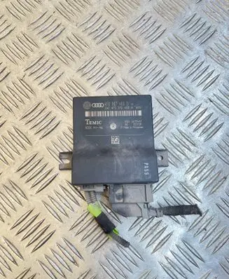 Audi A6 S6 C6 4F Gateway control module 4F0907468D