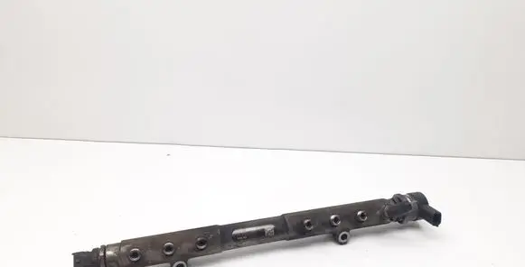 Volvo XC90 Fuel main line pipe 31216662 31259011