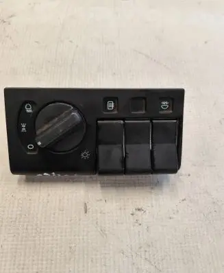 Volvo 440 Fog light switch 447850