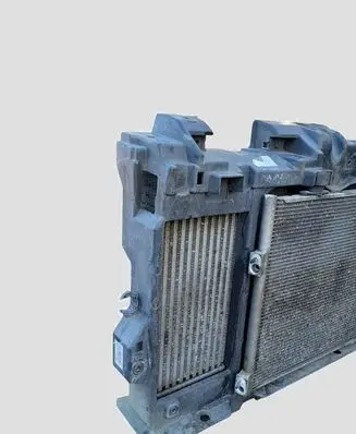 Citroen C5 Radiator set P9684957680 P9685794280