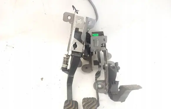 Renault Scenic IV - Grand scenic IV Brake pedal bracket assembly 