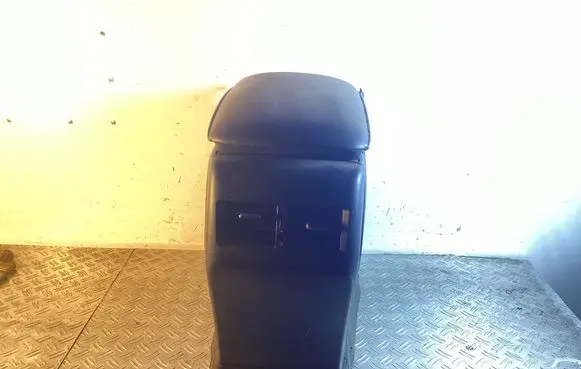 Lexus RX 450H Armrest 5881248050