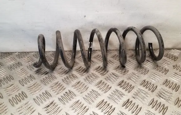 BMW 5 F10 F11 Front coil spring