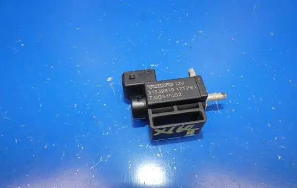 Volvo XC60 Turbo solenoid valve 31339879 70051502 17T291