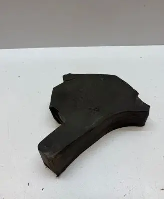 Skoda Kodiaq Fender mounting bracket 565864237