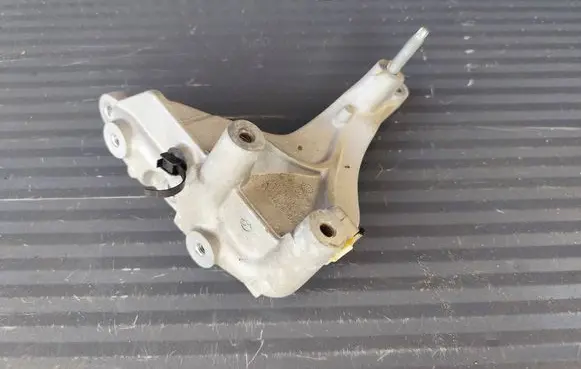 Ford Kuga III A/C compressor mount bracket LX6E8D611AA