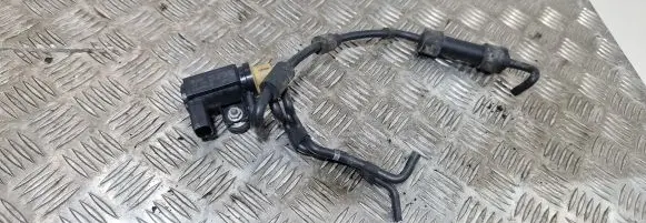 Volkswagen Tiguan Turbo solenoid valve 1K0906627