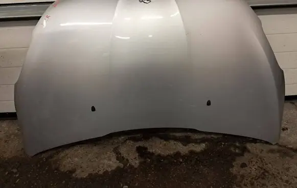 Peugeot 208 I Engine bonnet/hood 