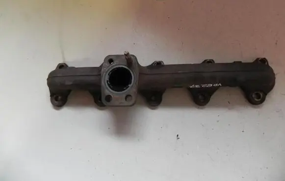 Citroen C4 II Exhaust manifold C60 VD8237
