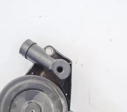 Audi TT TTS Mk2 Other engine bay part 06H103495E