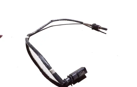 Volkswagen Transporter - Caravelle T5 Lambda probe sensor 03L906088FR 03L906088