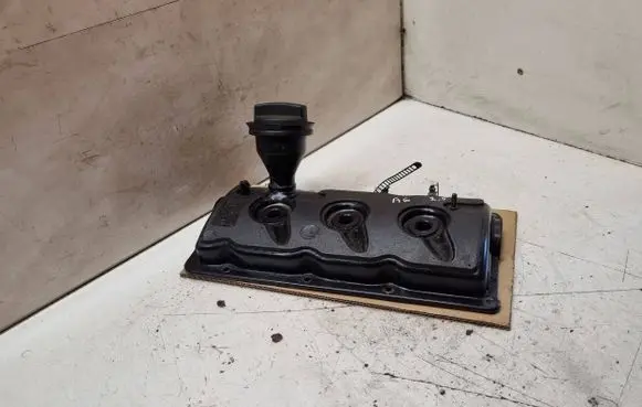 Rocker cam cover