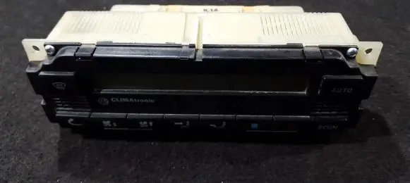 Volkswagen PASSAT B5 Climate control unit 3B1907044A 5HB007617-02