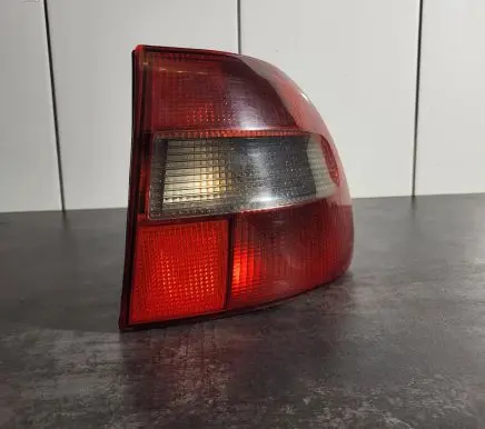 Volvo S40, V40 Rear/tail lights 29170202 308019