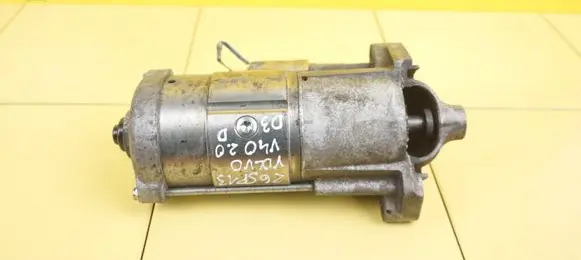 Volvo V40 Starter motor 30644780 D5204T6