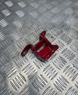 Honda HR-V Rear door upper hinge 