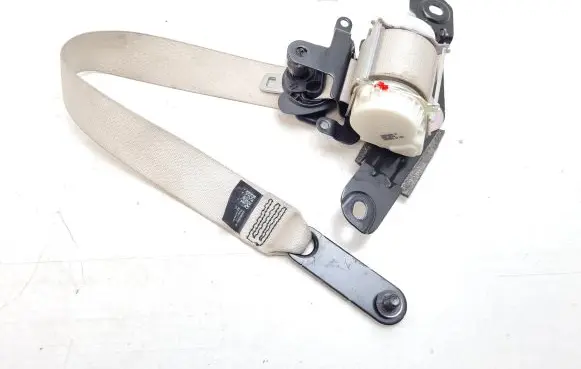 BMW 5 GT F07 Front seatbelt 7233532 34083362B 34046219A