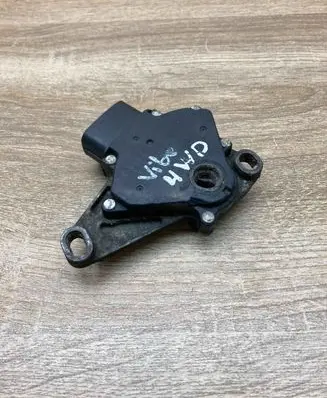 Daihatsu Move L900 Gear selector 8454052050 135549