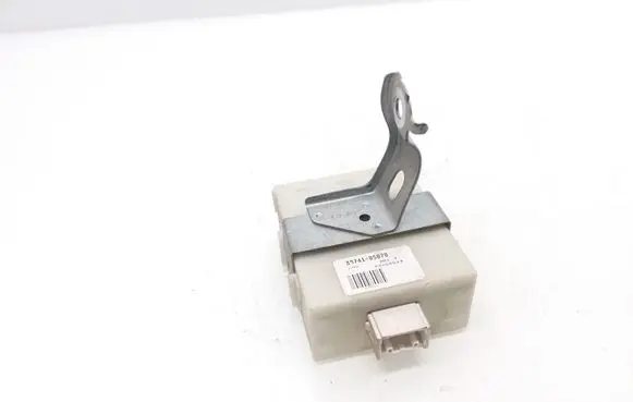 Toyota Avensis T250 Door central lock control unit/module 8974105070