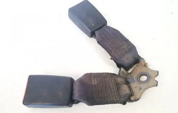 Ford Fiesta Middle seatbelt buckle (rear) 65907a031