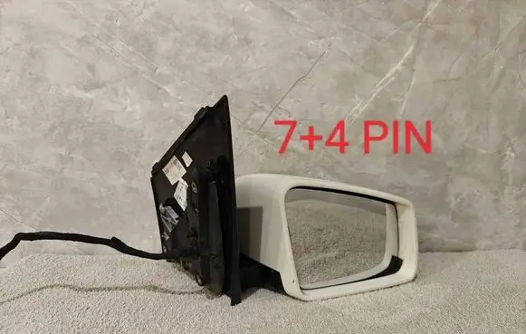 Mercedes-Benz B W246 W242 Front door electric wing mirror 021047