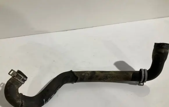 Mercedes-Benz R W251 Engine coolant pipe/hose