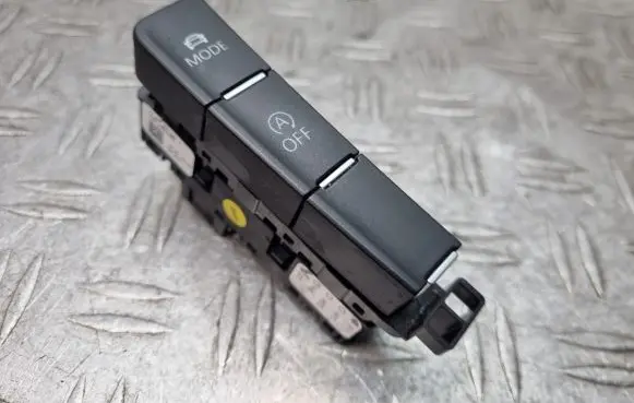 Traction control (ASR) switch