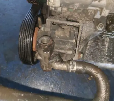 Audi A3 S3 8L Power steering pump 038145255a