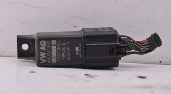 Volkswagen Touran I Other relay 038907281D