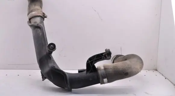 Volkswagen Caddy Intercooler hose/pipe 1K0145770AE